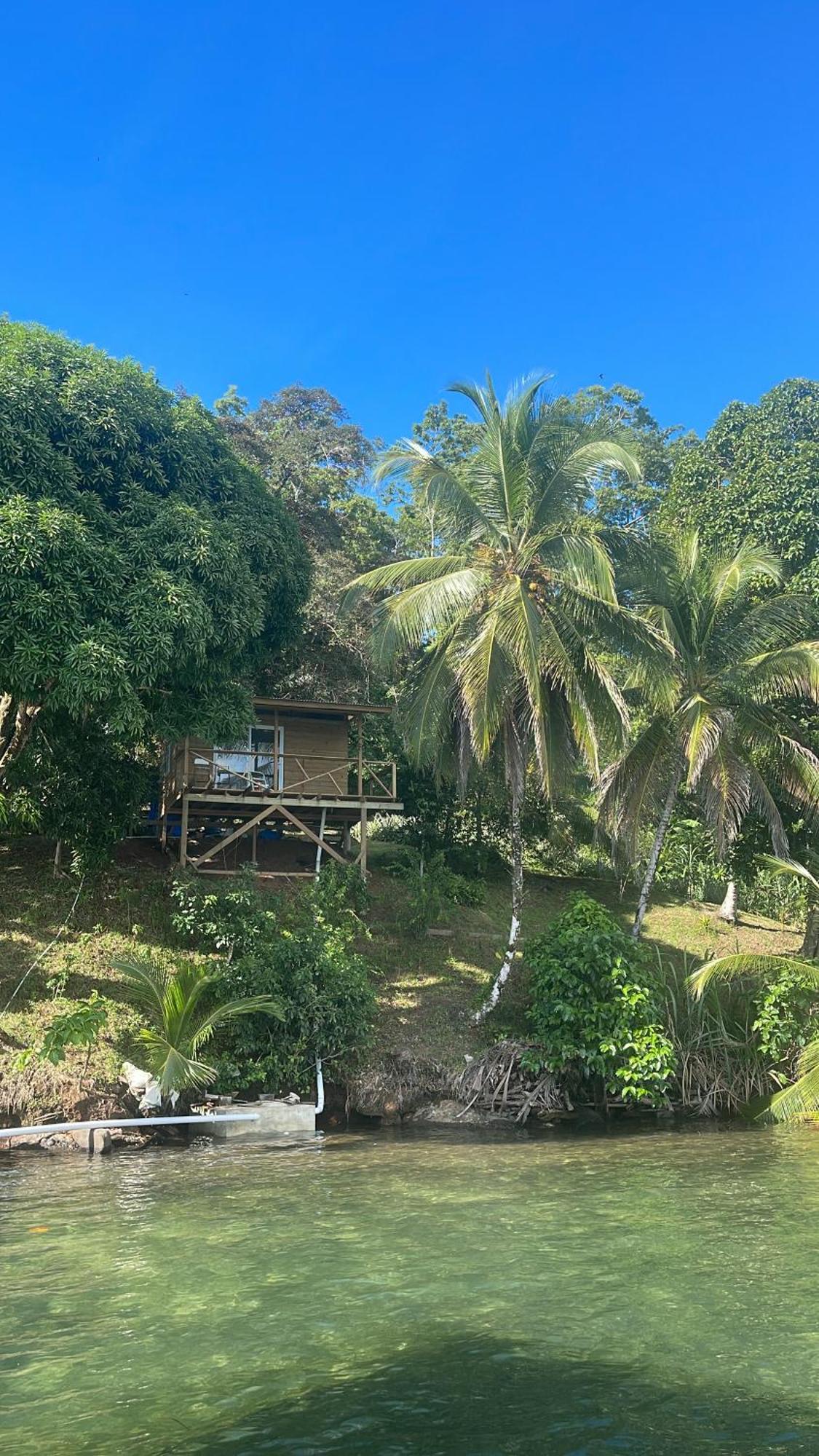 Hotel Ponci'S Gate To Gaia Holistic Center Bocas del Toro Exterior foto